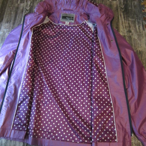 NWT Women's Hooded Shell Jacket - Picture 7 of 7